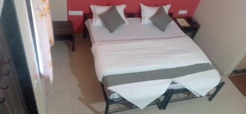 Tarapur Hotel | Hotel Rajendra
