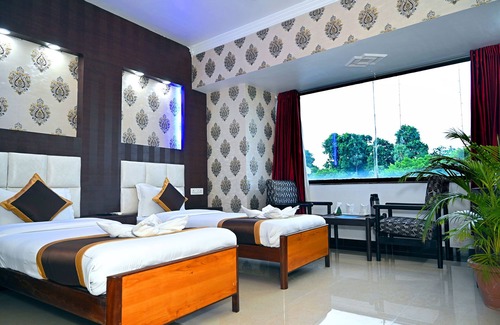 Sahibganj Hotel | Hotel Rajhans International