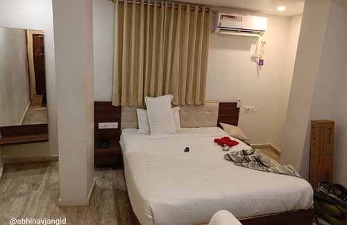 Mahesana Hotel | Hotel Rajpath Inn