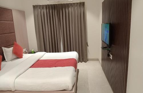 Ahmednagar Hotel | Hotel Rajshree