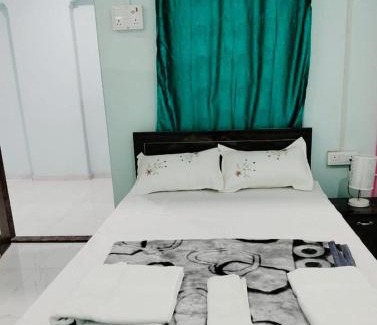 Haraiya Hotel | Hotel Ramlalla Palace