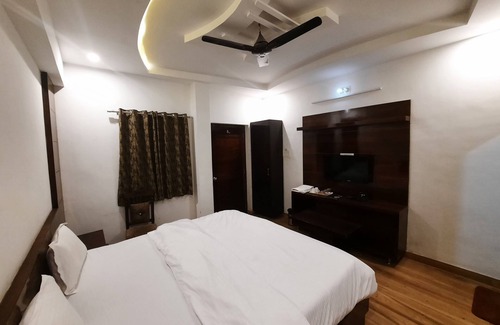 Merta Hotel | HOTEL RANA INN
