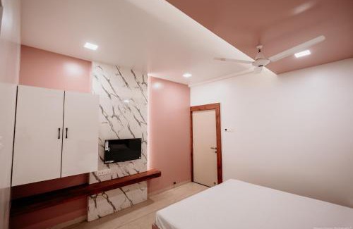 Koregaon Hotel | Hotel Ranmala Family and Garden Restaurant