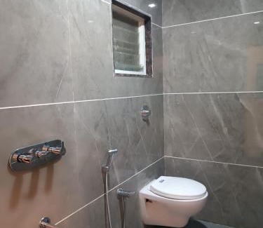 Koregaon Hotel | Hotel Ranmala Family and Garden Restaurant
