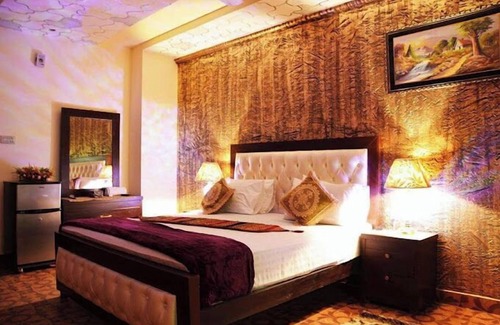 Lahore Hotel | Hotel Ravi View & Restaurat