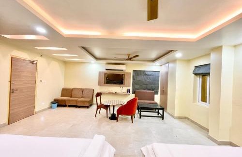 Puri Hotel | HOTEL RB INTERNATIONAL ! PURI near-sea-beach-and-temple fully-air-conditioned-hotel with-lift-and-parking-facility, Best hotel in puri - 2