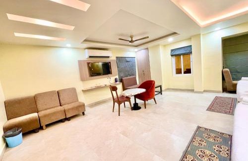 Puri Hotel | HOTEL RB INTERNATIONAL ! PURI near-sea-beach-and-temple fully-air-conditioned-hotel with-lift-and-parking-facility, Best hotel in puri - 2