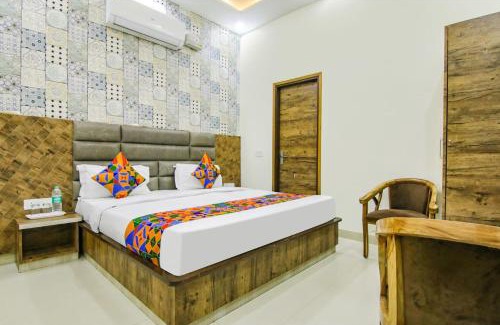 Zirakpur Hotel | Hotel RD ZIRAKPUR