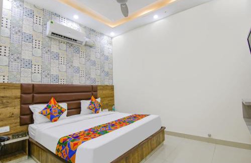 Zirakpur Hotel | Hotel RD ZIRAKPUR