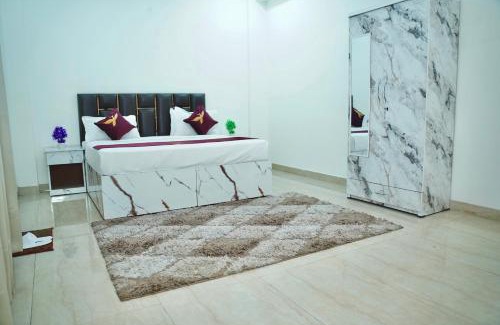 Noida Hotel | Hotel Red Brick By Admire Stay