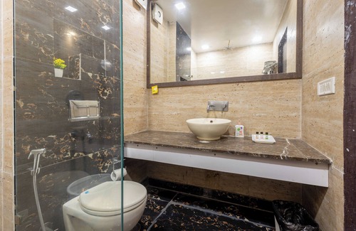 Karol Bagh Hotel | Hotel Red Castle 4 Star