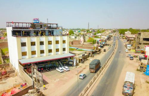 Dhaulpur Hotel | Hotel Red Stone