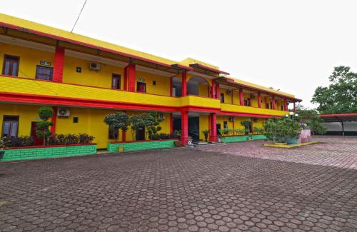 Tebing Tinggi House | Hotel Rembulan