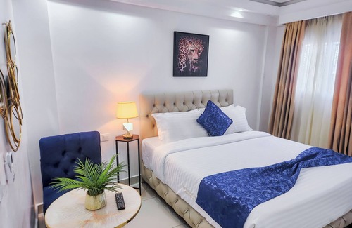 Douala Hotel | Hotel Residence Saint James Marguerita, Deluxe Room