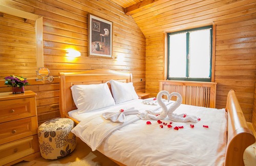 Mojkovac Hotel | Hotel & Resort Gacka