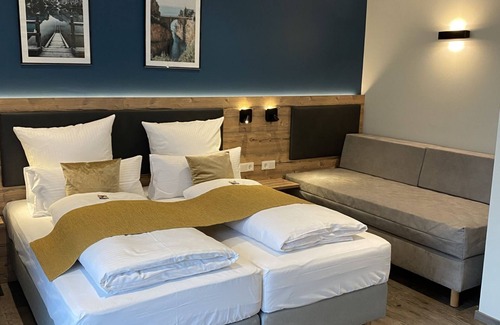 Neustadt an der Aisch Hotel | Hotel & Restaurant Rizzelli
