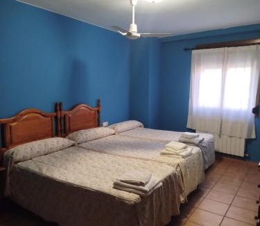 Torres de Albarracin Hotel | Hotel Restaurante El CID