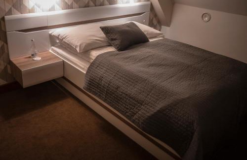 gmina Iwierzyce Hotel | Hotel - Restauracja Platan
