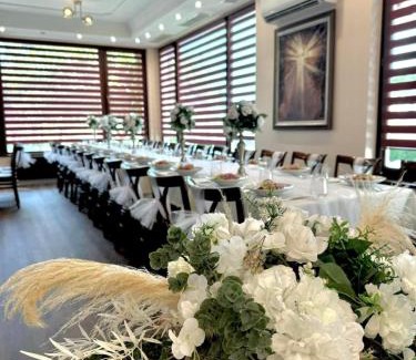 Karlovo Hotel | Hotel-restaurant Almond