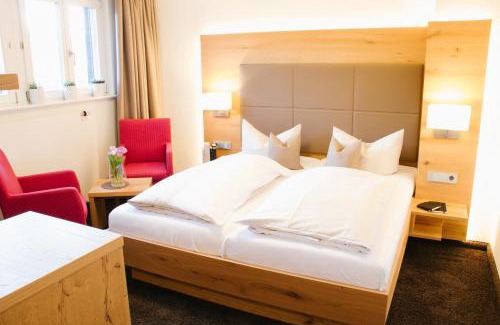 Tegernau Hotel | Hotel-Restaurant Sennhütte im Herzen des Südschwarzwalds
