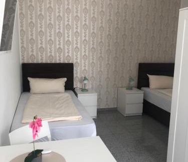 Weisenheim am Berg Hotel | Hotel Restaurant Artemis