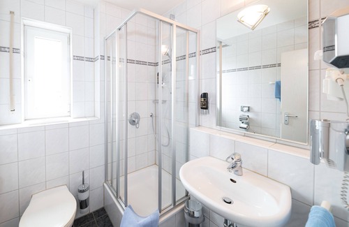 Woerth am Rhein Hotel | Hotel Restaurant Vater Rhein