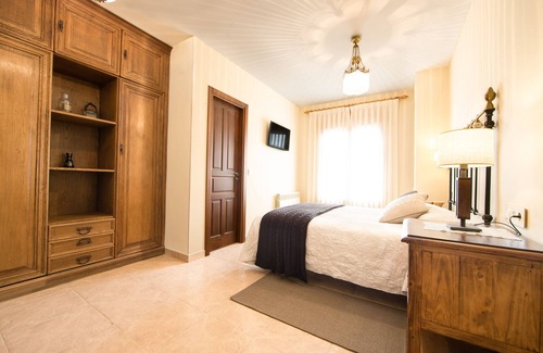 Rioseco de Soria Hotel | Hotel Restaurante Quintanares