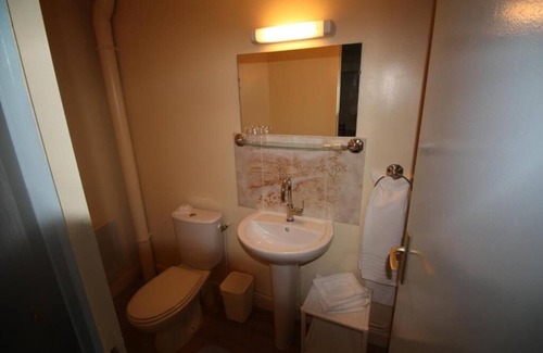 Cailly-sur-Eure Hotel | Hotel Restaurant Les Deux Sapins