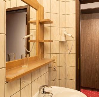 Ueberherrn Hotel | Hotel Restaurant Häsfeld