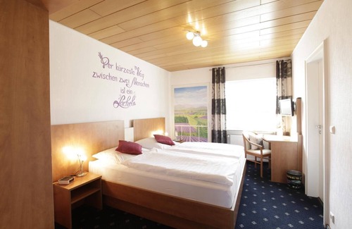 Hollnich Hotel | Hotel Restaurant Haus Waldesruh