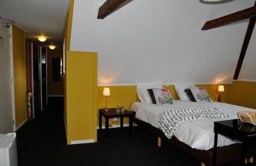 Burdaard Hotel | Hotel Restaurant It posthus