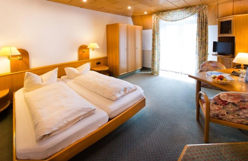 Kestert Hotel | Hotel & Restaurant Krone