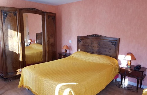 Sauvessanges Hotel | HOTEL RESTAURANT LE BEA'TITUDE