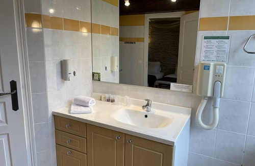 Donzy Hotel | Hotel Restaurant le grand monarque