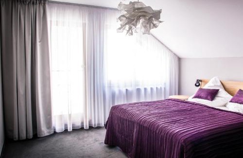 Ricany House | Hotel Restaurant Na Návsi
