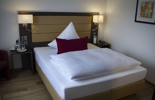 Luedenscheid Hotel | Hotel Restaurant Passmann