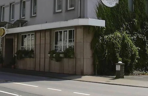 Luedenscheid Hotel | Hotel Restaurant Passmann