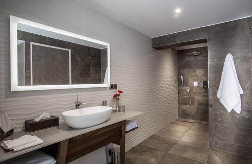Chaudes-Aigues Hotel | Hotel & Restaurant Sodade