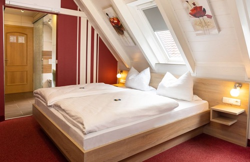 Harburg Hotel | Hotel-Restaurant STRAUSSEN
