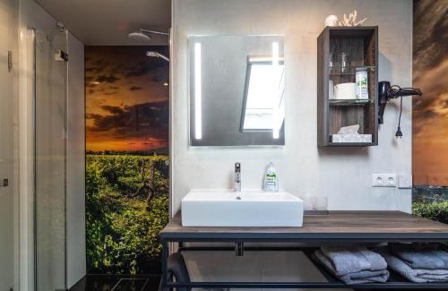 Klotten Hotel | Hotel-Restaurant-Weingut Kapellenhof