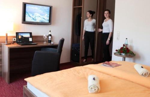 Heeslingen Hotel | Hotel Restaurant Zum Hollengrund