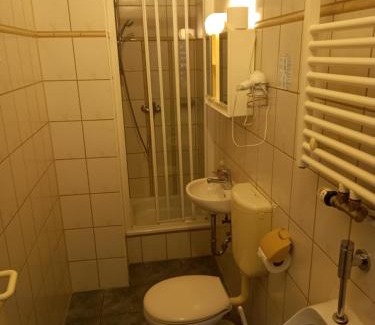 Bitterfeld-Wolfen Hotel | Hotel Restaurant zur Gondel