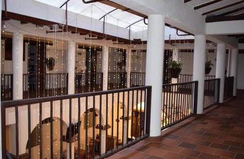 Moniquira Hotel | Hotel Restaurante Sion