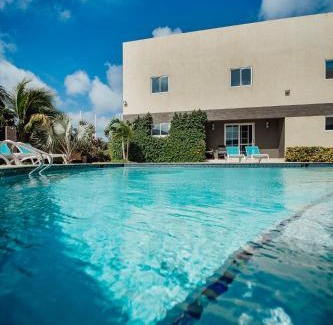 Paradijswijk Hotel | Hotel RH Boutique Aruba