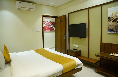 Latur Hotel | Hotel Riddhi Executive