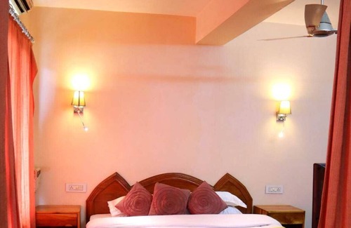 Tura Hotel | Hotel Rikman Continental