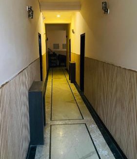 Ghaziabad Hotel | Hotel Rising Star