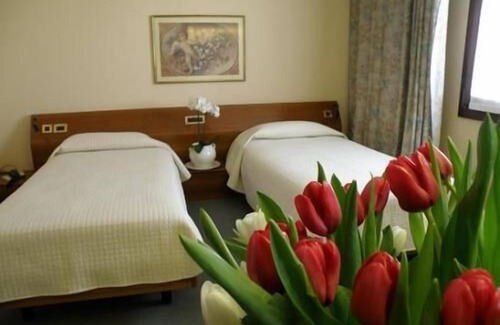 Prata di Pordenone Hotel | Hotel Ristorante Villa Monica