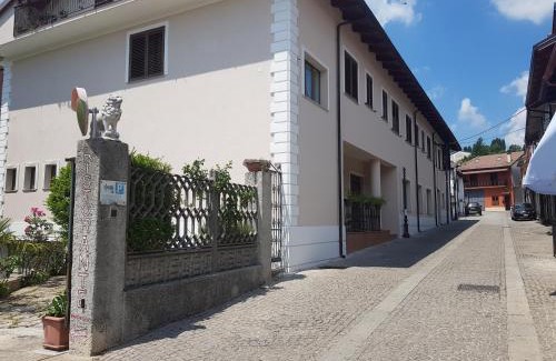 Mongiana Hotel | HOTEL RISTORANTE DEGLI AMICI