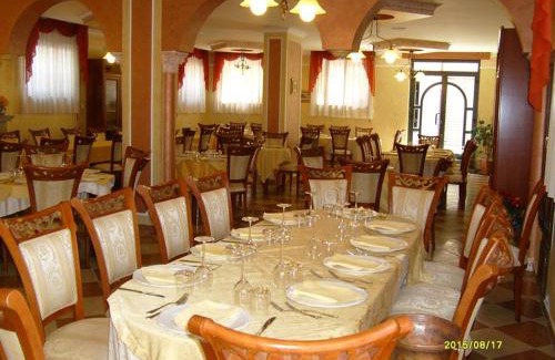 Mongiana Hotel | HOTEL RISTORANTE DEGLI AMICI